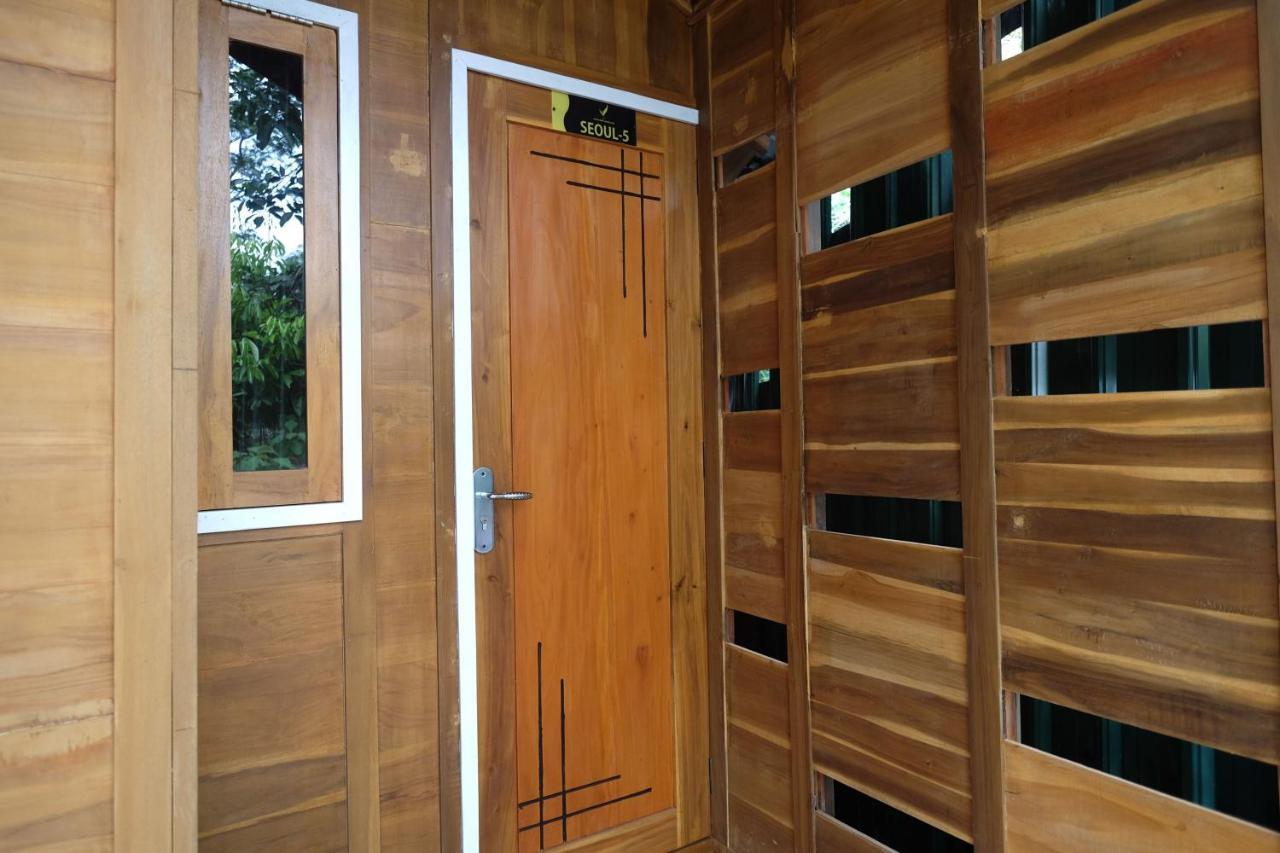 Urbanview Villa Lukulo Kebumen By Reddoorz Εξωτερικό φωτογραφία